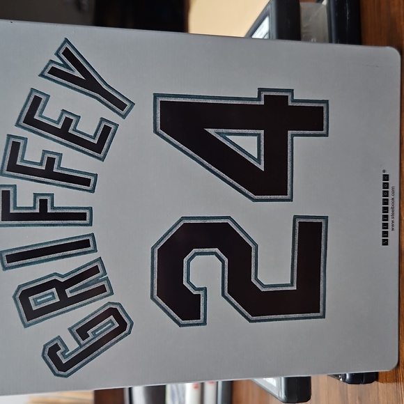 MLB The Show 17 Signature Edition (Metal Case With MLB 14 - Picture 7 of 12